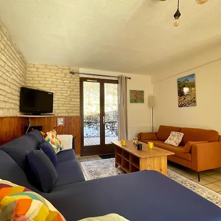 Pretty F4 House With Loggia In Briancon (Hautes-Alpes)
