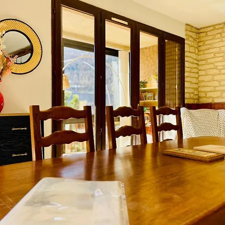 Holiday home Pretty F4 House With Loggia In *