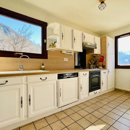 Holiday home Pretty F4 House With Loggia In Briancon (Hautes-Alpes)